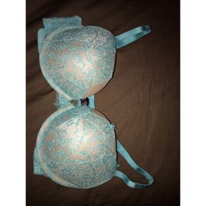 Victoria’s Secret Very Sexy Push-up Bra